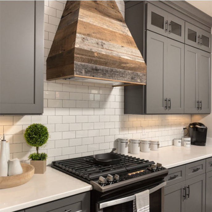 Modern farmhouse decor grey shaker kitchen cabinets with kitchen storage