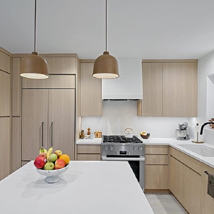 Modern Samll Wood Grain Kitchen Cabinets With Storage Solutions