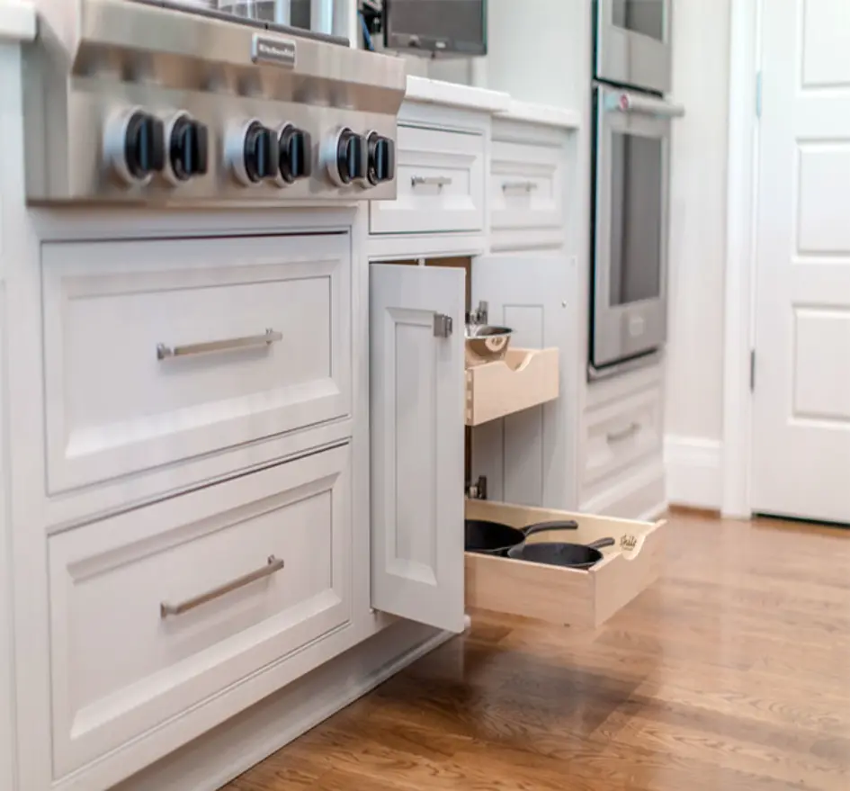 10 Reasons Why Americans Love Shaker Kitchen Cabinets